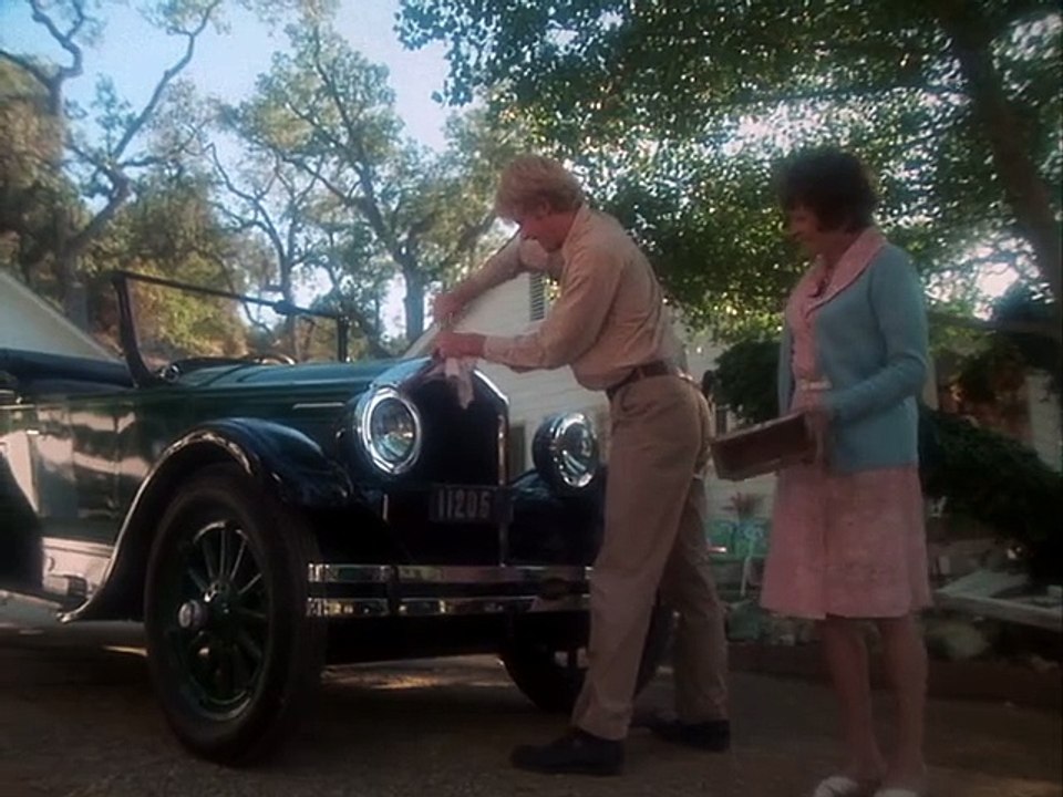 En el Profundo Silencio de la Noche 1977 Español Latino - Dead of Night