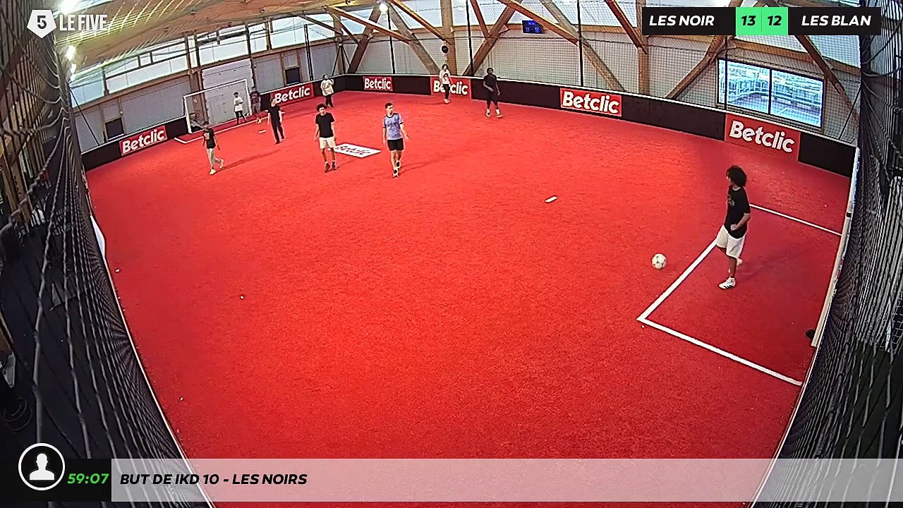 But de Ikd 10 - les noirs