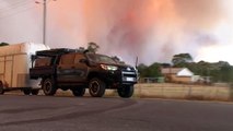 السلطات الأسترالية تدعو الآلاف إلى إخلاء منازلهم مع اقتراب حريق غابات