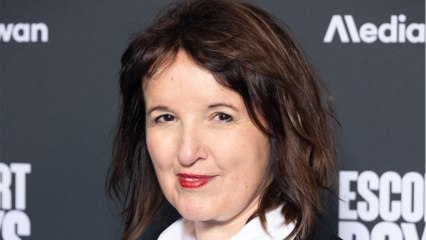 GALA VIDÉO - Anne Roumanoff révèle avoir frôle le burn out : “J'étais avec une béquille”