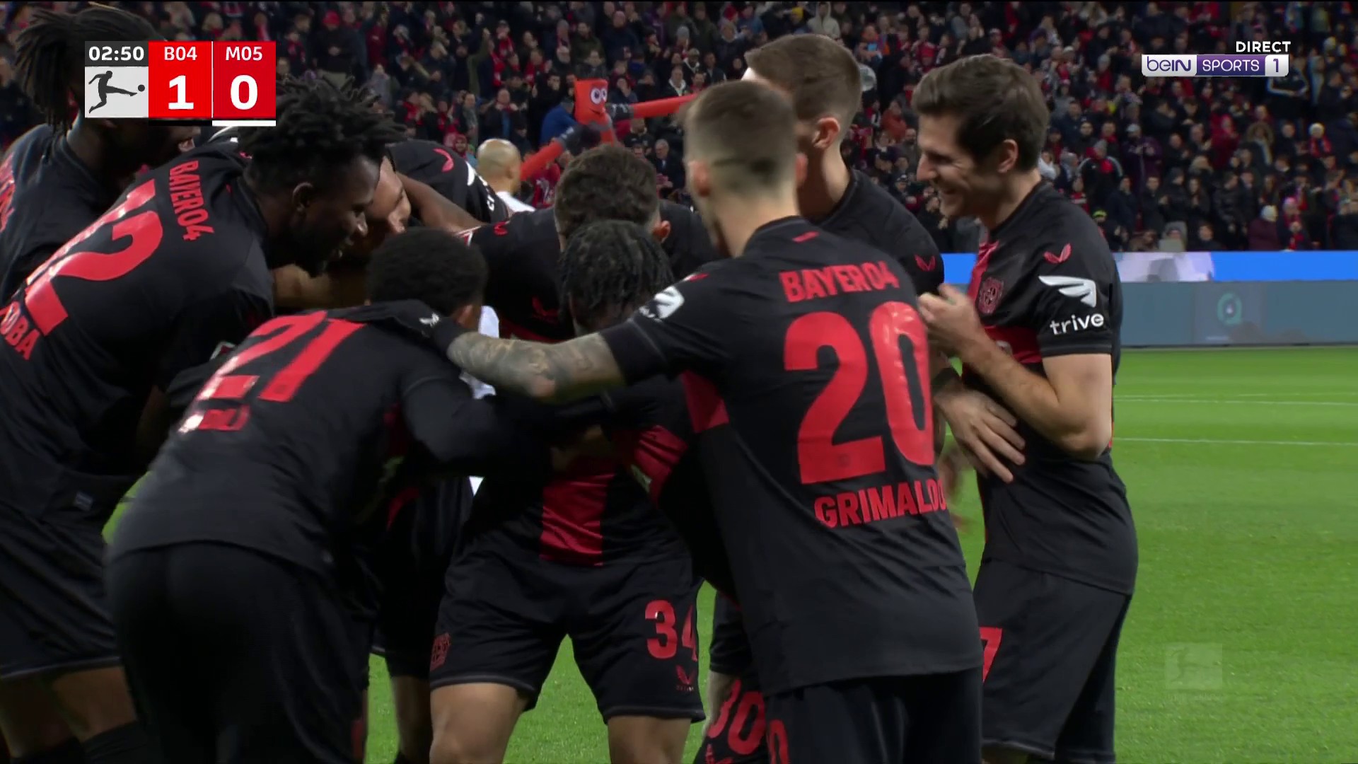 Bundesliga : Granit Xhaka inscrit un but monumental contre Mayence