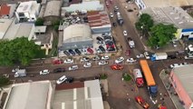 Motociclista fica em estado gravíssimo em acidente com caminhão em Cascavel