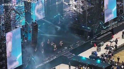 跟随AKB 48 Team SH一起唱《大声钻石》，感受偶像的力量