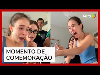 Download Video: Jovem é aprovada em medicina e reação emocionante da família viraliza