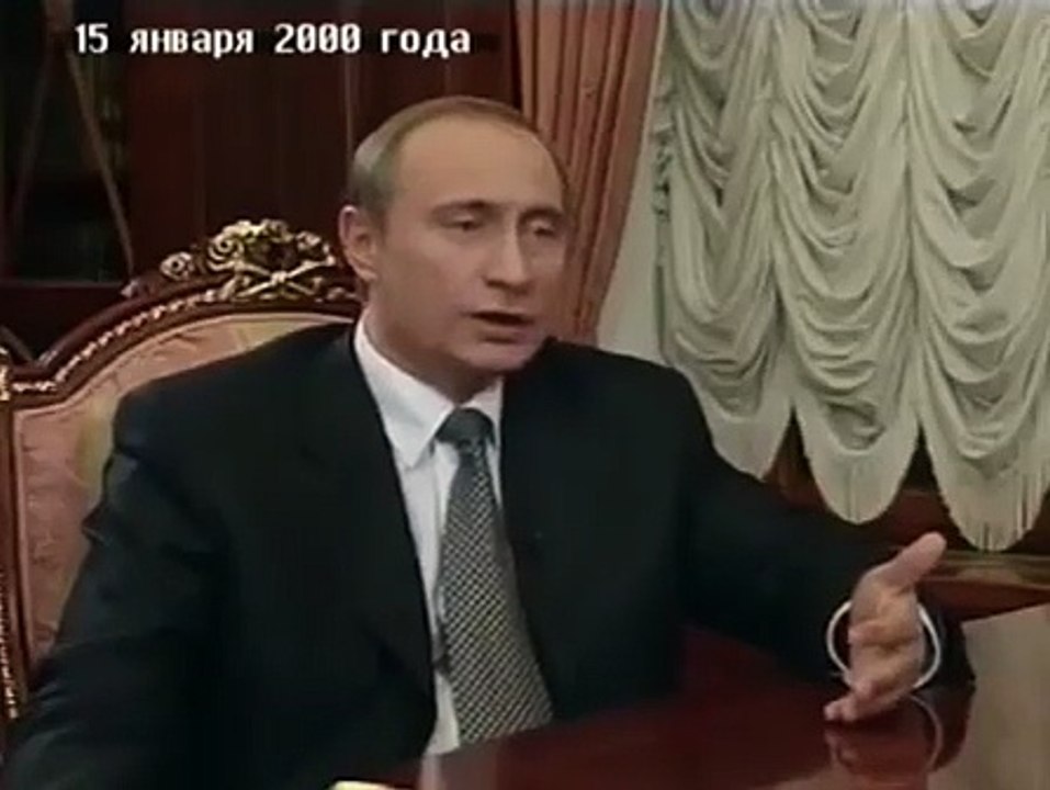 «Люди начали смотреть реально и поняли, что их обокрали.. а рядом дворцы.....»  — молодой Путин В.В.