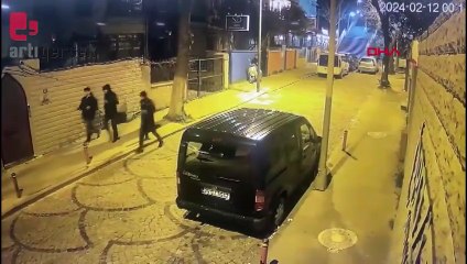 Otomobilden tabanca çalan şüpheliler yakalandı