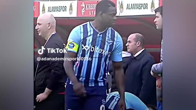 El cambio físico de Balotelli que ha impactado en redes