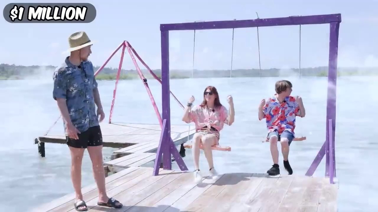 $1 vs $250,000,000 Private Island!