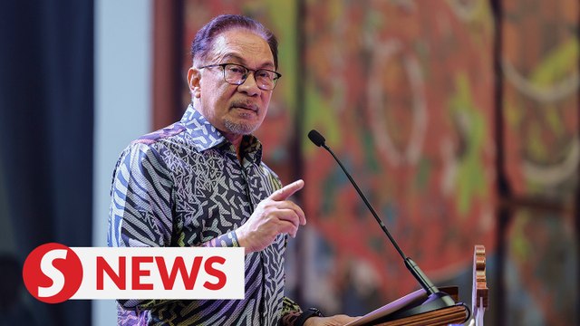 Don't use ringgit's depreciation as political tool, says PM