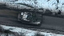ビデオはウクライナでのM1A1アブラムス戦車の初のアクション映像を示している