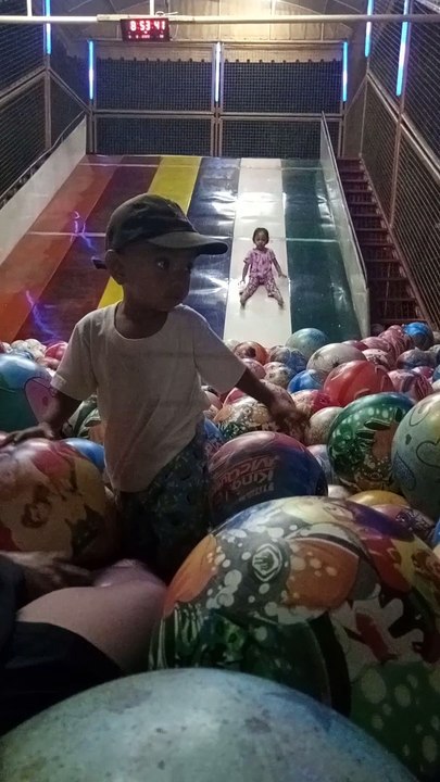 Raiden Playing Ball at Fair