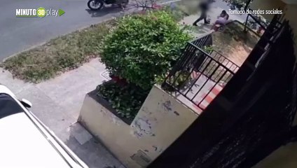 Qué berraco susto! Delincuente le apuntó con un arma a una mujer para robarle en Belén Aliadas