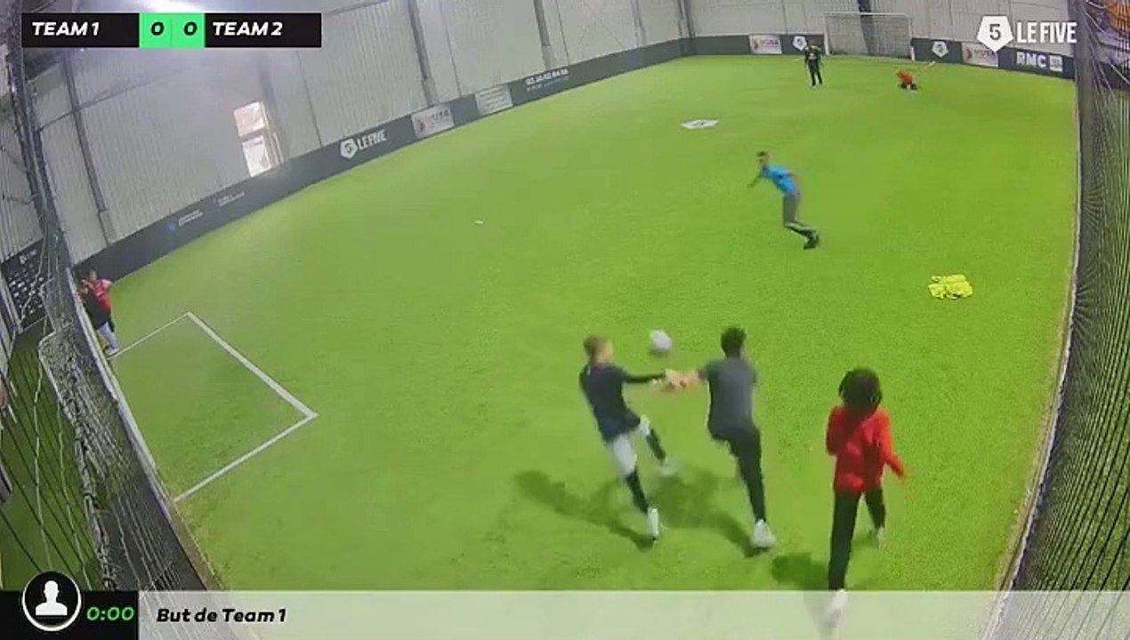 Reims 24/02 à 15:09 - Football  (LeFive Reims)