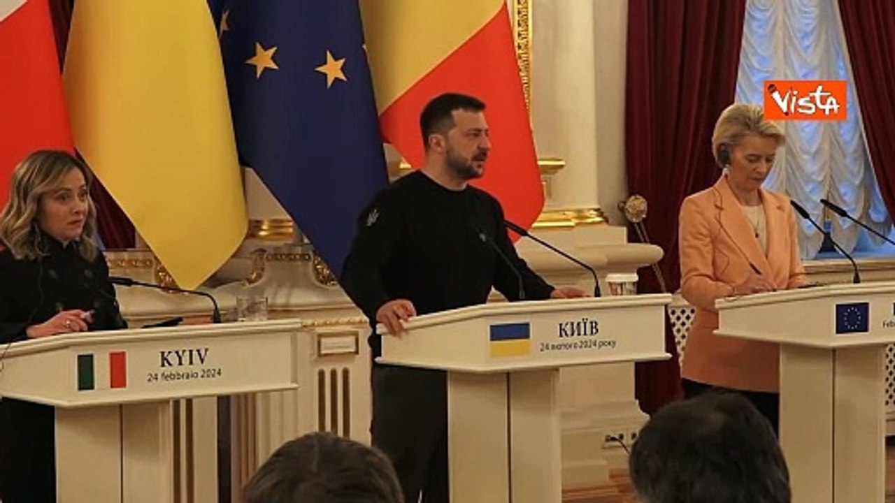 Zelensky: Senza i nostri partner non sarebbe stato facile difendersi