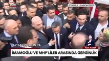 MHP standını ziyaret eden İmamoğlu ve ekibine 