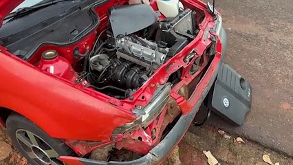 Mulher fica ferida em forte colisão de trânsito no Bairro Brasília