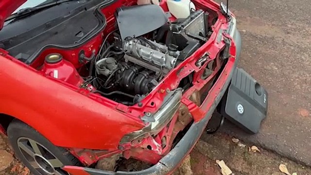 Mulher fica ferida em forte colisão de trânsito no Bairro Brasília