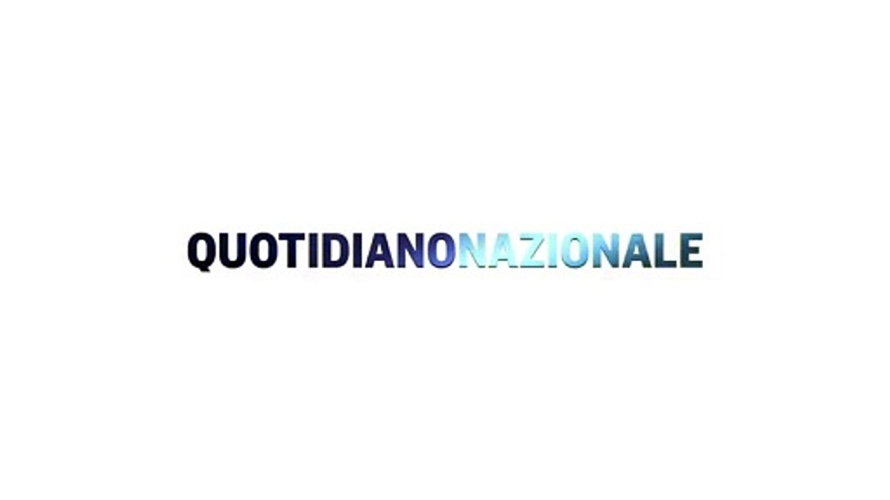 Migranti respinti al confine serbo, camminano seminudi al gelo verso la Macedonia