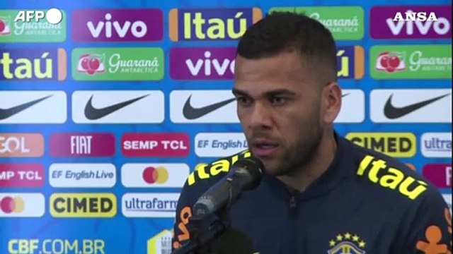 Spagna, a Dani Alves 4 anni e mezzo di carcere per stupro