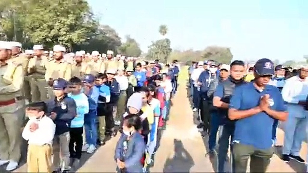‘स्वच्छ जल, स्वच्छ मन’ से की नर्मदा तटों की स्वच्छता सेवा - देखें वीडियो
