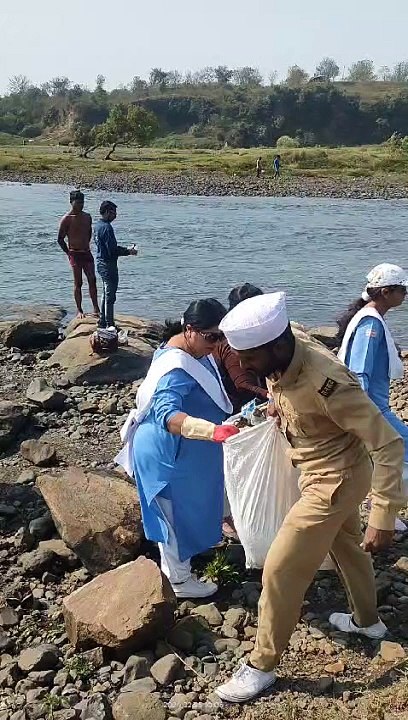 ‘स्वच्छ जल, स्वच्छ मन’ से की नर्मदा तटों की स्वच्छता सेवा - देखें वीडियो