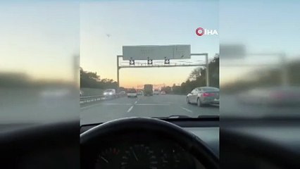 Otoyolda yaptığına bakın! Herkesin canını yok saydı