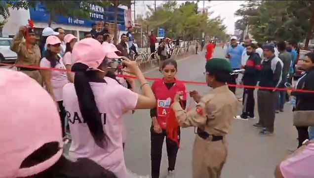 सीएमडी कॉलेज परिसर को सजाया गया था तिरंगे रंग