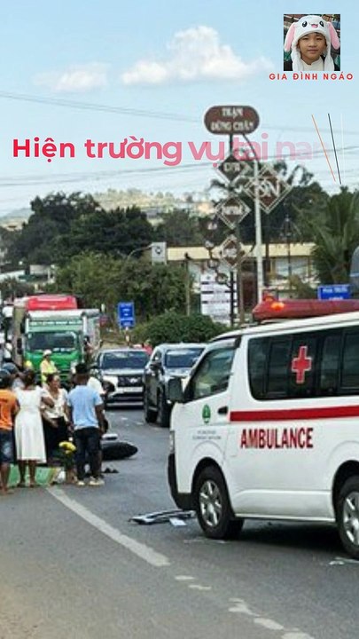 Va chạm giữa xe cứu thương và xe máy, 1 người tử vong tại chỗ