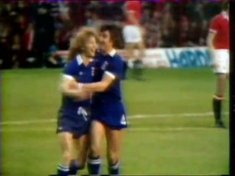 CHAMPIONNAT D' ANGLETERRE - 1976 - SAISON 1976/1977 -