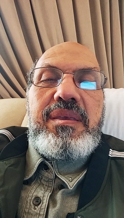 اللَّهمَّ إنِّي أسألُكَ مِنَ الخيرِ كلِّهِ