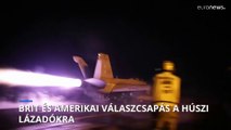 Egyszerre támadtak húszi célpontokat amerikai és brit erők