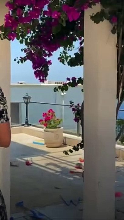 Telefonunu karıştıran Ebru Şancı'ya eşi Alpasla...