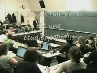 Insolite - Un professeur pète un câble