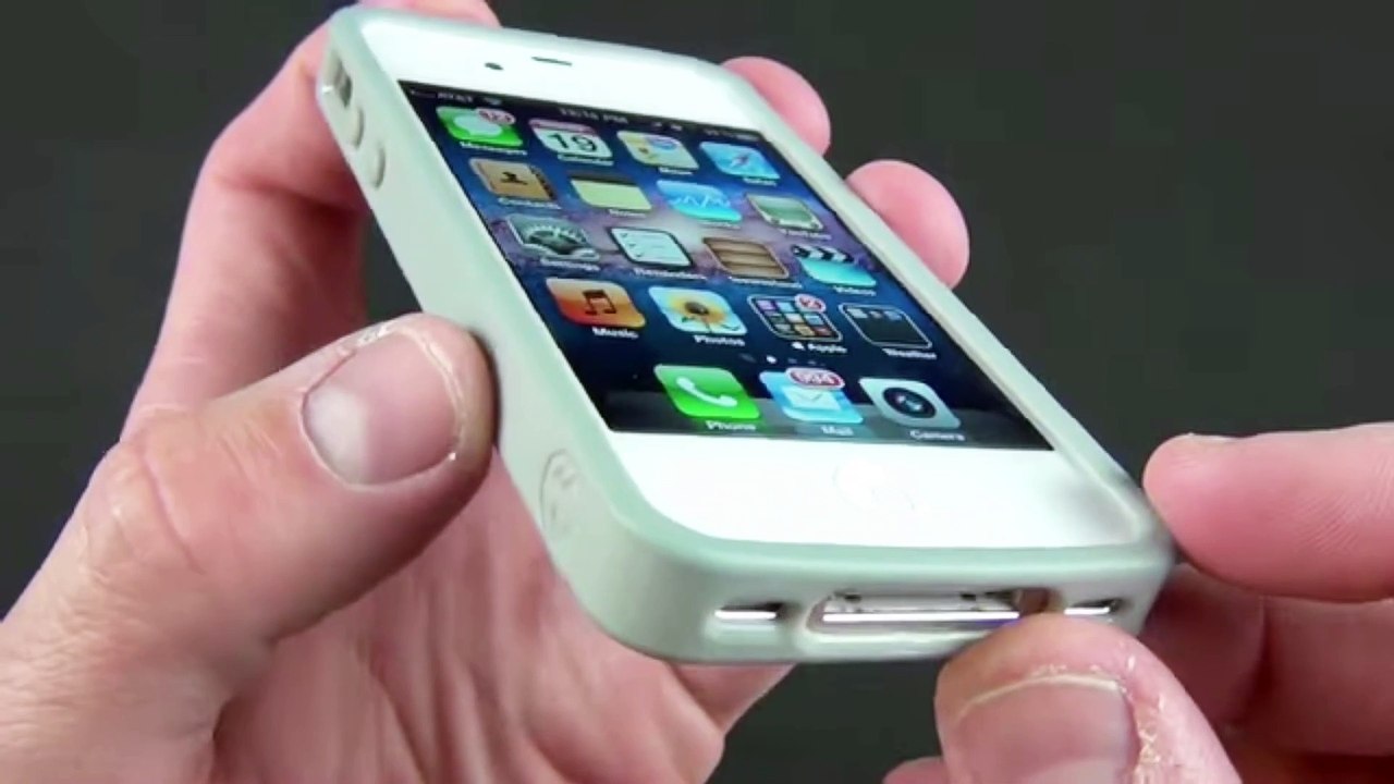 SwitchEasy Eclipse iPhone 4⧸4S Cas Review