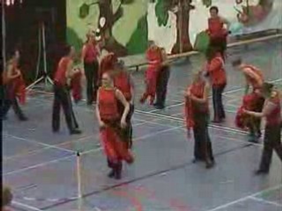 Majorette jump