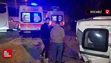 Kartepe'de 3 araç zincirleme kazaya karıştı