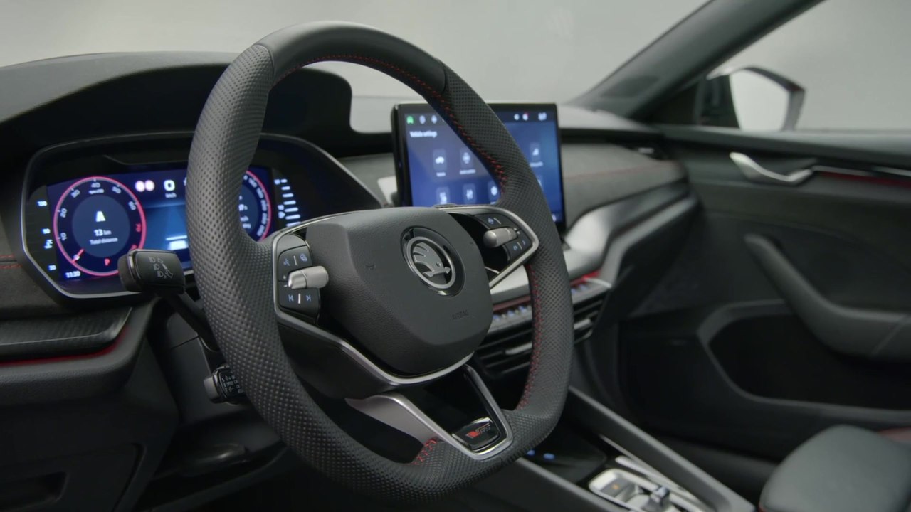 The new Skoda Octavia vRS Interior Design in Velvet Red