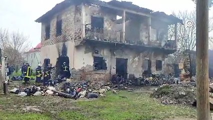 Adana'da evde çıkan yangında anne ve 2 oğlu öldü