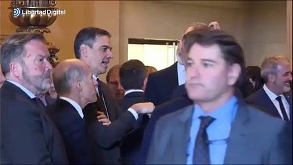 Pere Aragonès evita la foto con Felipe VI en la cena de gala inaugural del MWC