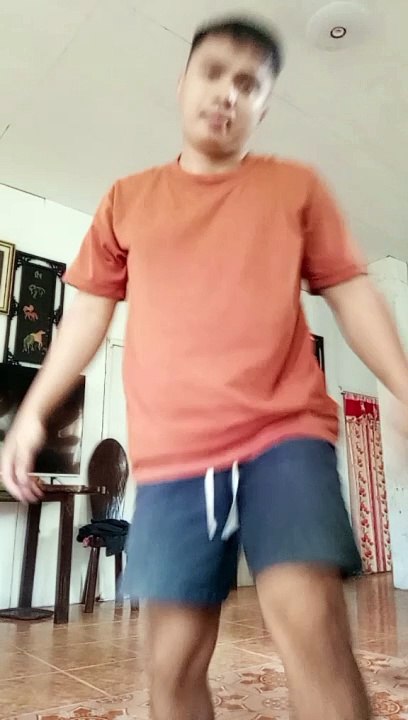 NEW DANCE