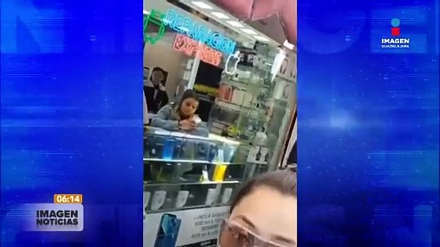 Una regidora de Zapopan se enfrenta a policía | Imagen Noticias GDL con Ricardo Camarena