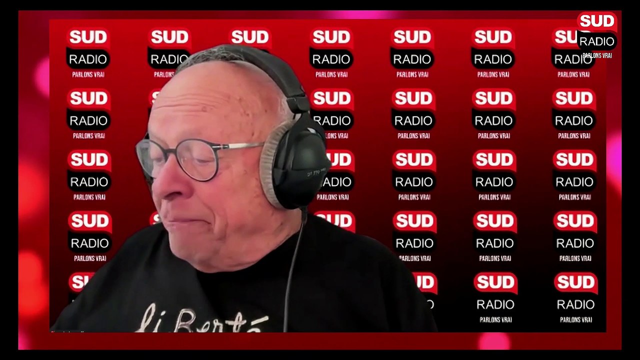 7 min en avion pour Gabriel Attal, Alexeï Navalny, semaine de 4 jours au Royaume-Uni : les perles du jour (26/02)