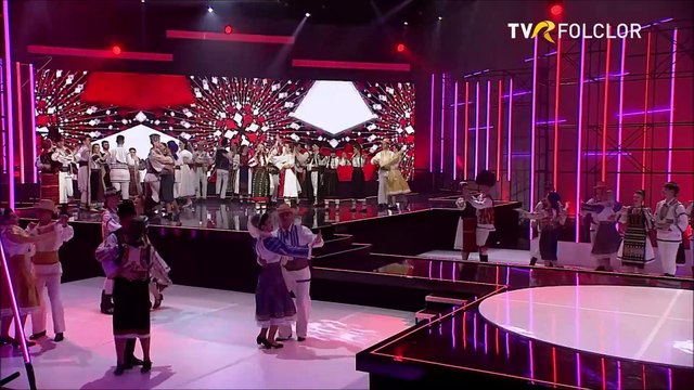 Alexandra Dan - Mi-am pus la brau busuioc (Cu drag, de Dragobete! - TVR FOLCLOR - 24.02.2024)