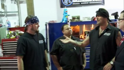 Counting Cars Chumlee's '63 Lincoln Challenge (S2, E11)