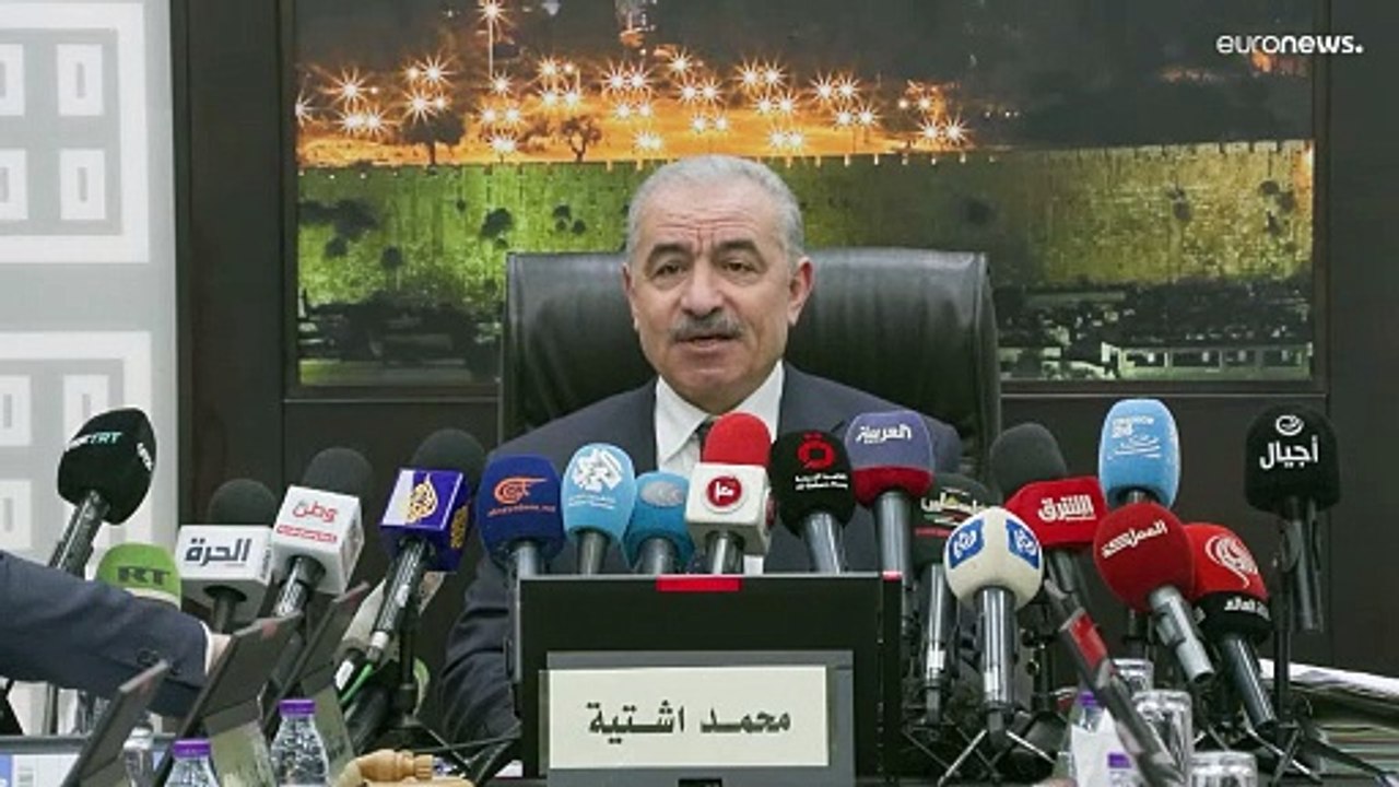 غزة دون حماس بعد الحرب؟ استقالة حكومة اشتية.. هل رضخت السلطة الفلسطينية لمطالب واشنطن؟