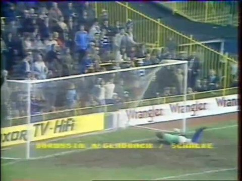 MILLWALL - LUTON.TOWN - 1976 - SAISON 1976/1977 -