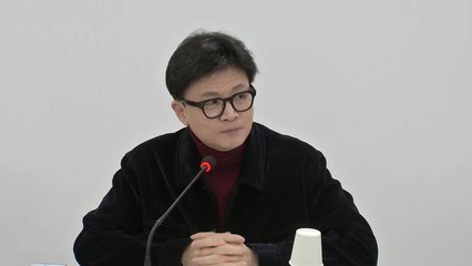 한동훈 "민주, 이재명이 차은우보다 잘생겼다는 아첨꾼만 생존" / YTN