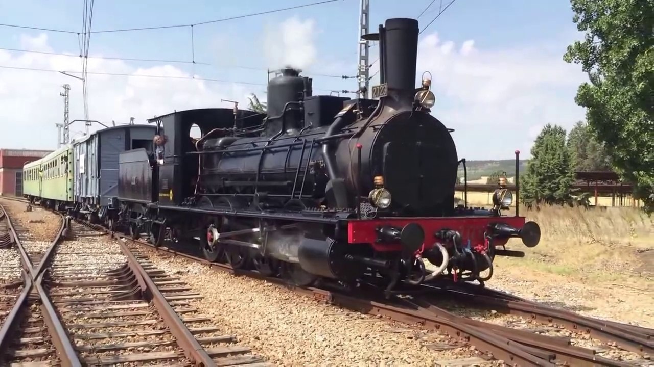 24-Locomotora de vapor La Verraco AVENFER, Venta de Baños 22 08 2015