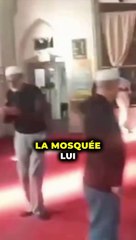 ماذا يريد هذا الصهيوني من مسلمي كندا.