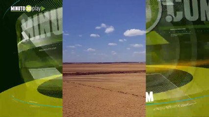 Carrotanque enviado por la UNGRD a La Guajira quedó enterrado en el desierto